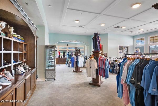 Interior, Recessed Lighting, Walk-in Closets