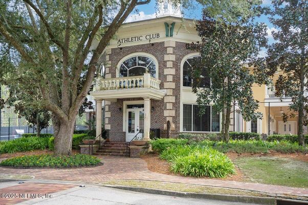 Exterior, Facade, Brick Facade, None