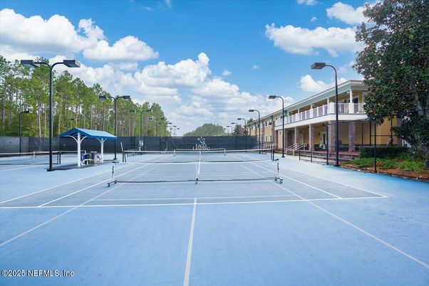 Exterior, Tennis Courts
