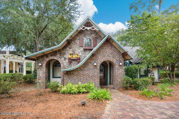 Exterior, Facade, Brick Facade, Tudor Revival