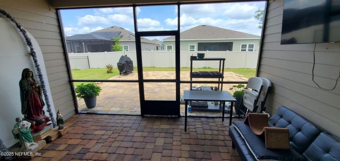 Exterior, Interior, Sun Room