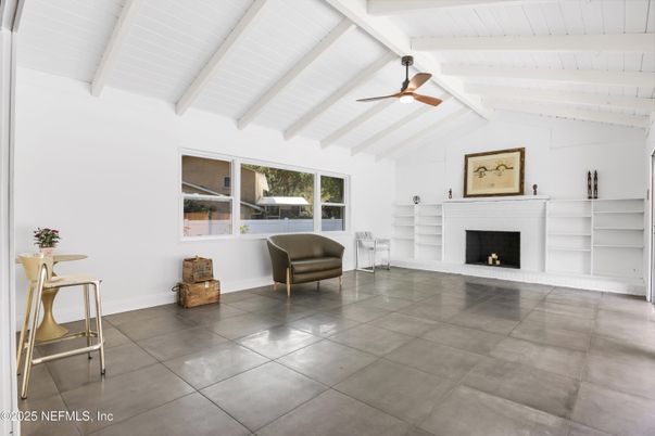 Empty room, Fireplace, Interior