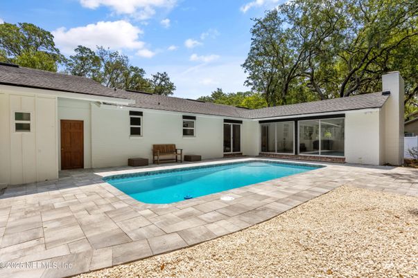 Exterior, Pool