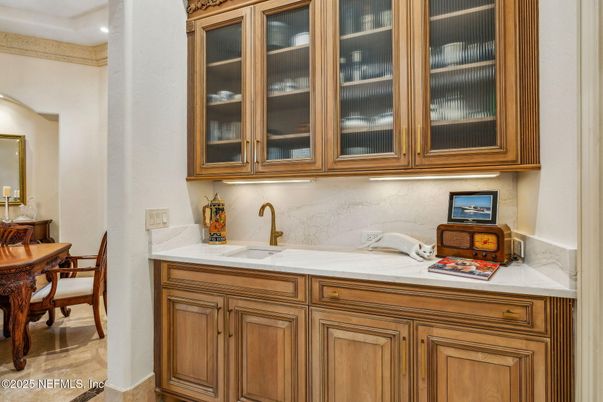 Dining room, Interior, Recessed Lighting