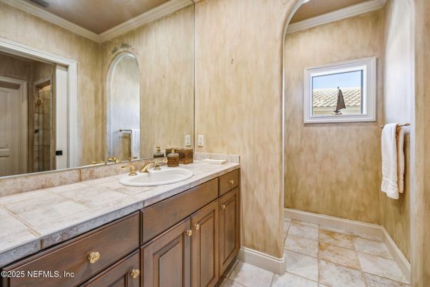 Bathroom, Interior, Tile Countertops
