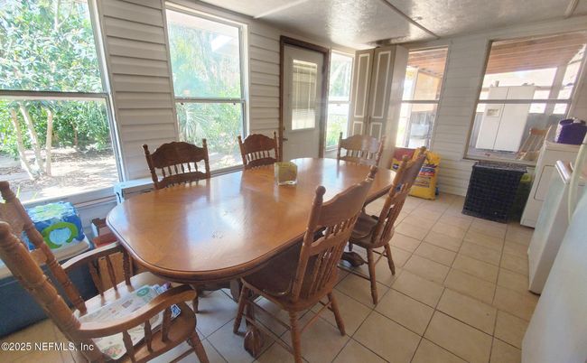 Dining room, Interior