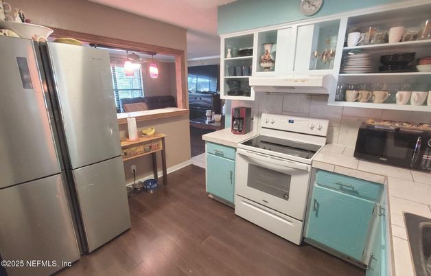 Interior, Kitchen, Wood Texture Flooring