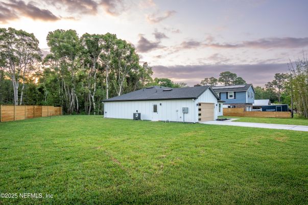 Backyard, Exterior