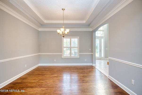 Chandelier, Empty room, Interior, Wood Texture Flooring