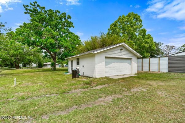 Backyard, Detached Garage, Exterior