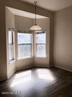 Empty room, Interior, Pendant Lights, Wood Texture Flooring