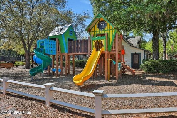Backyard, Exterior, Playground