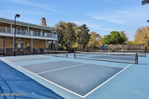 Exterior, Tennis Courts