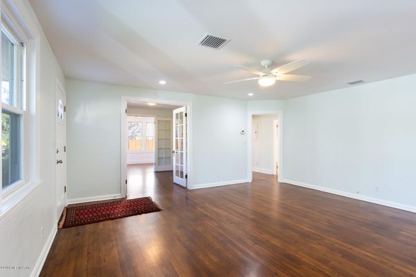 Empty room, Interior, Recessed Lighting, Wood Texture Flooring
