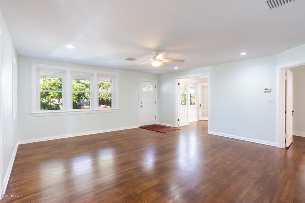 Empty room, Interior, Recessed Lighting, Wood Texture Flooring
