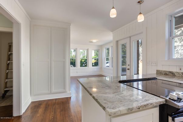 Interior, Kitchen, Pendant Lights, Wood Texture Flooring