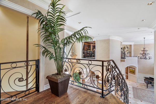 Chandelier, Interior, Recessed Lighting, Wood Texture Flooring