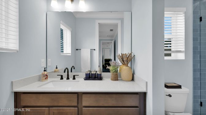 Bathroom, Dual Sink Vanities, Interior