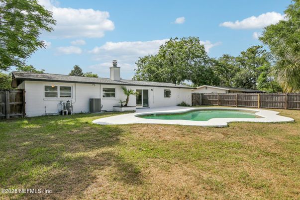 Backyard, Exterior, Pool