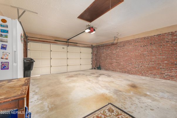 Garage, Interior, Stone Walls