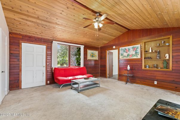Empty room, Interior, Wooden Ceilings, Wooden Walls
