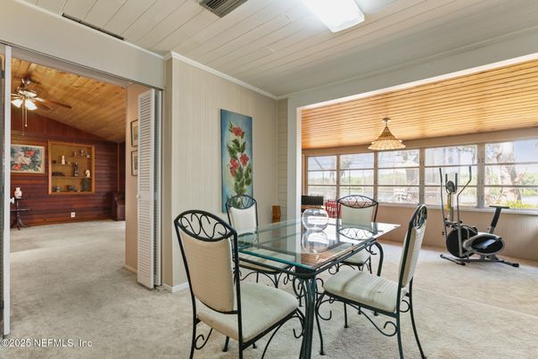 Dining room, Fitness Equipment, Interior, Wooden Ceilings, Wooden Walls