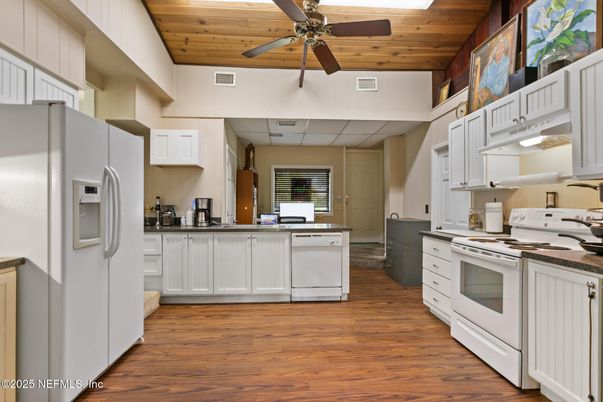 Interior, Kitchen, Recessed Lighting, Wooden Ceilings, Wood Texture Flooring