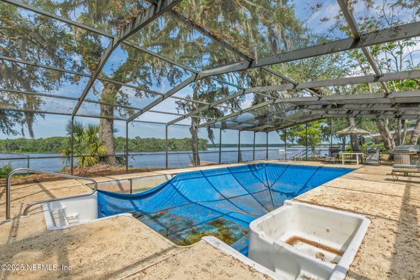 Glass Ceilings, Interior, Pool, Sun Room, Water