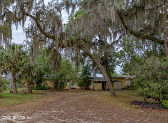 Backyard, Detached Garage, Exterior