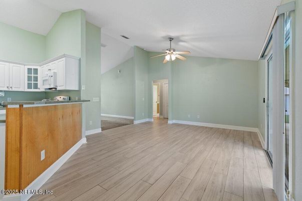 Empty room, Interior, Kitchen, Wood Texture Flooring