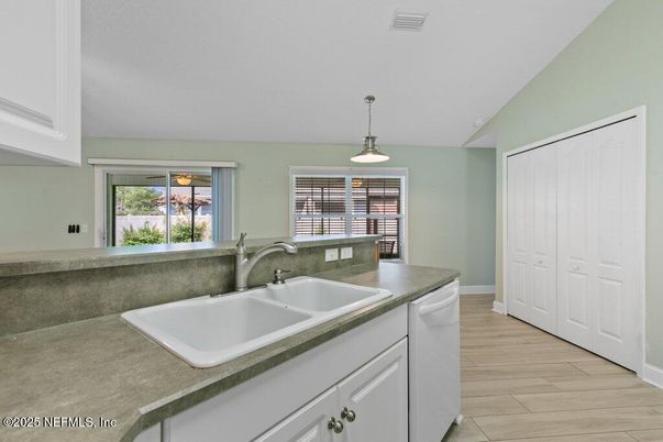 Interior, Kitchen, Pendant Lights, Wood Texture Flooring