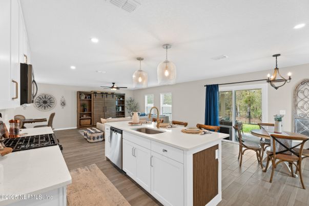 Dining room, Interior, Kitchen, Pendant Lights, Recessed Lighting, Wood Texture Flooring