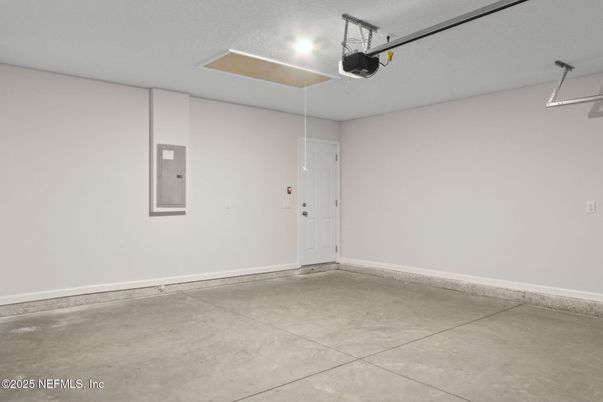 Garage, Interior