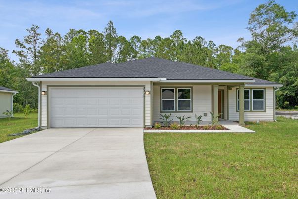 Attached, Exterior, Facade, Ranch