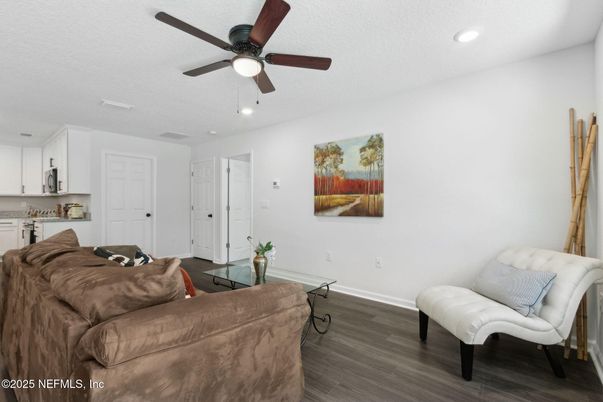 Interior, Living room, Recessed Lighting, Wood Texture Flooring