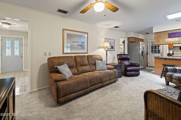 Interior, Kitchen, Living room, Stainless Steel Appliances
