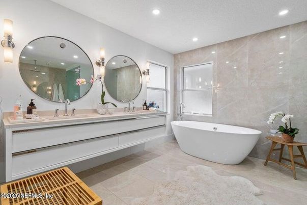 Bathroom, Dual Sink Vanities, Free Standing Baths, Interior, Recessed Lighting