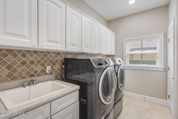 Interior, Recessed Lighting, Washer