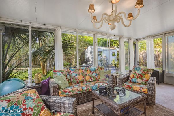 Chandelier, Interior, Living room, Sun Room