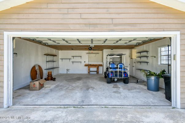 Garage, Interior