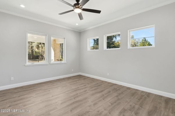 Empty room, Interior, Recessed Lighting, Wood Texture Flooring