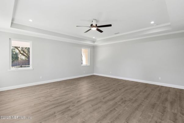 Empty room, Interior, Recessed Lighting, Wood Texture Flooring