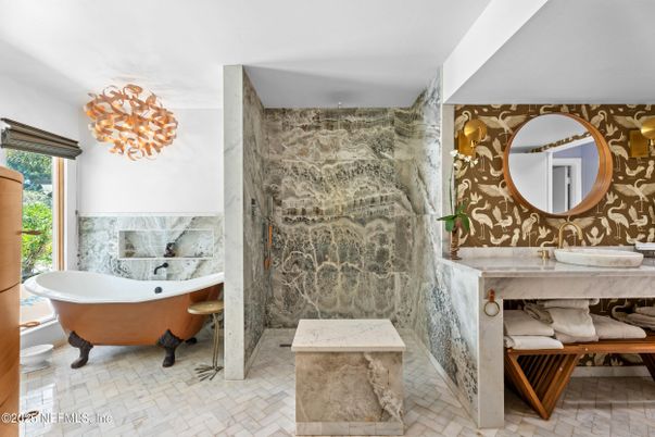 Bathroom, Free Standing Baths, Interior