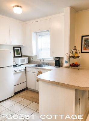 Interior, Kitchen