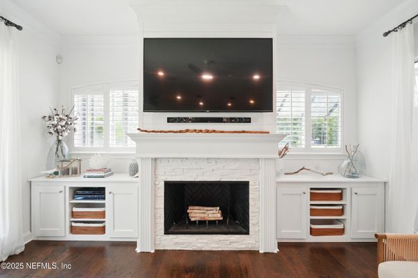 Fireplace, Interior, Recessed Lighting, Wood Texture Flooring