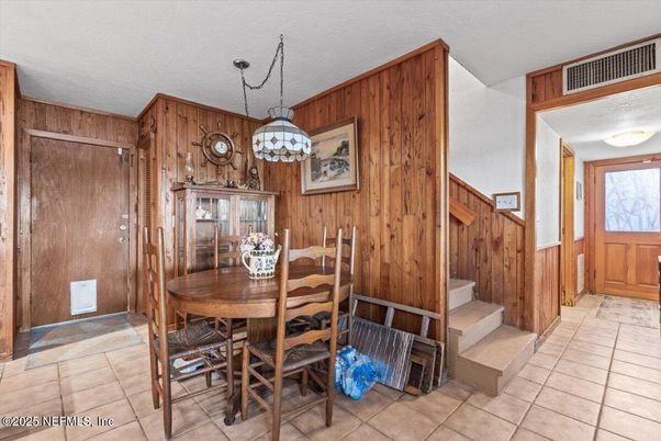 Dining room, Interior, Pendant Lights, Wooden Walls