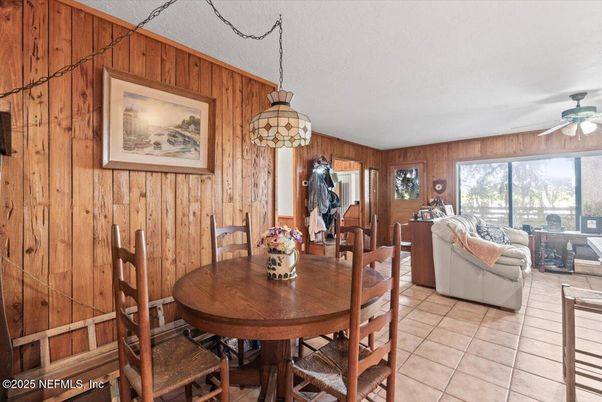 Dining room, Interior, Pendant Lights, Wooden Walls