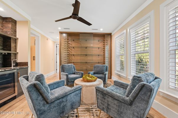 Interior, Living room, Recessed Lighting, Wine Storage, Wood Texture Flooring