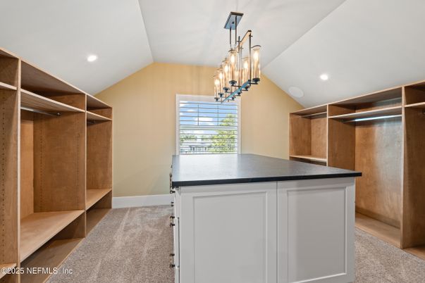 Interior, Pendant Lights, Recessed Lighting, Walk-in Closets