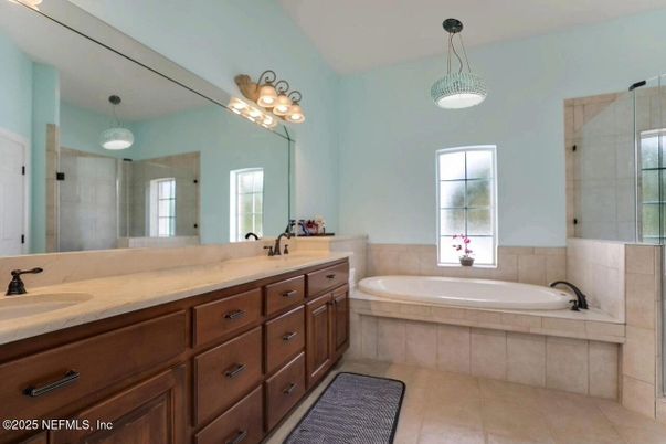 Bathroom, Dual Sink Vanities, Interior, Pendant Lights